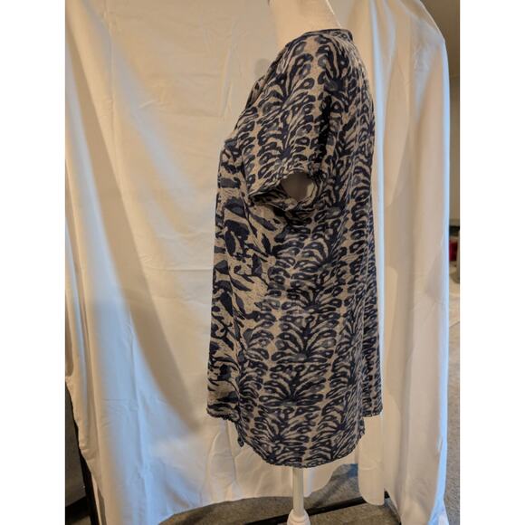LUCKY BRAND Tunic Top Plus Size 1X Blue Floral Boho Lightweight Flowy Shirt Top - Picture 4 of 15